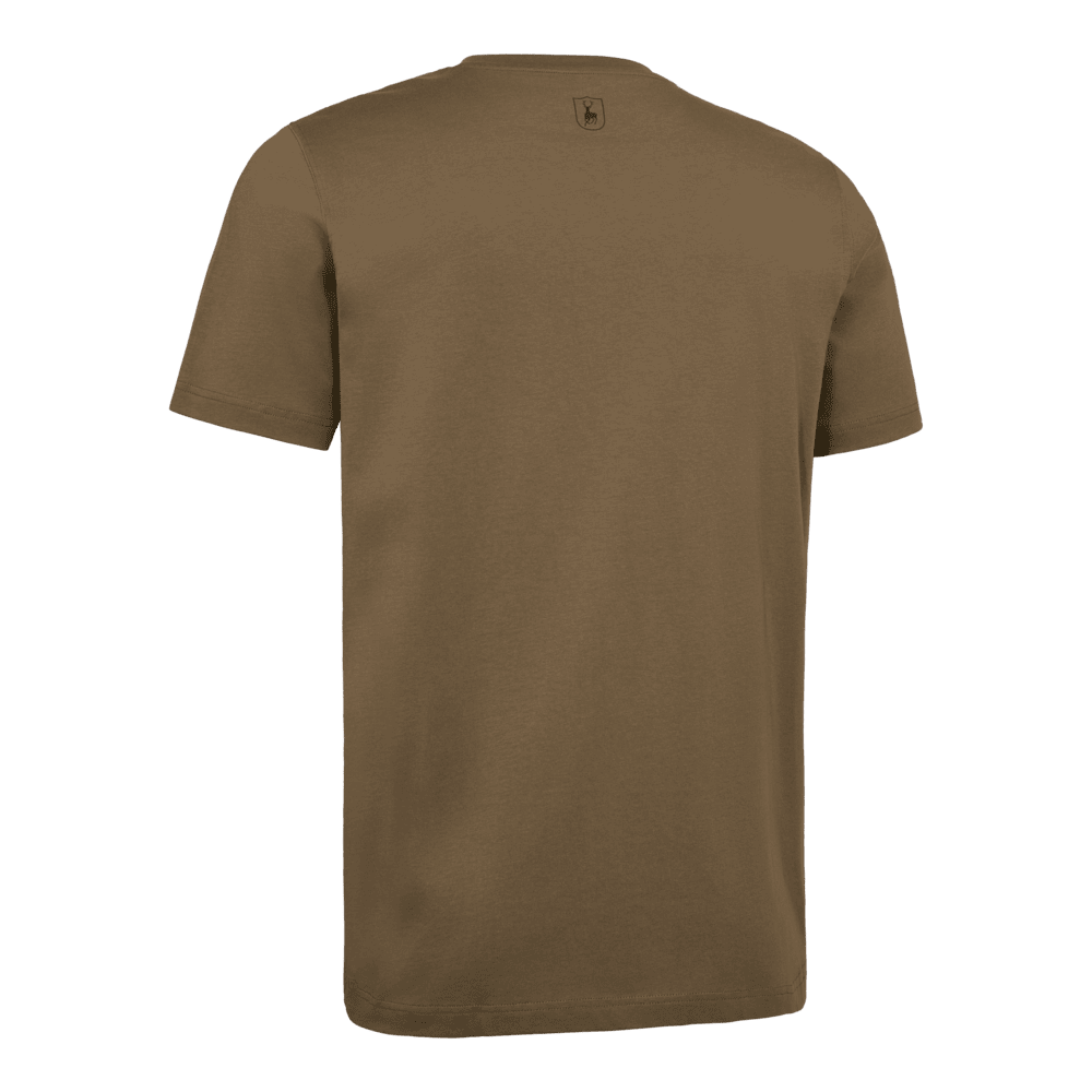 Rückansicht des Deerhunter Jaxon Jagd T-Shirts in Braun mit kleinem Logo im Nackenbereich, schlichte und funktionale Jagdbekleidung für Outdoor-Einsätze